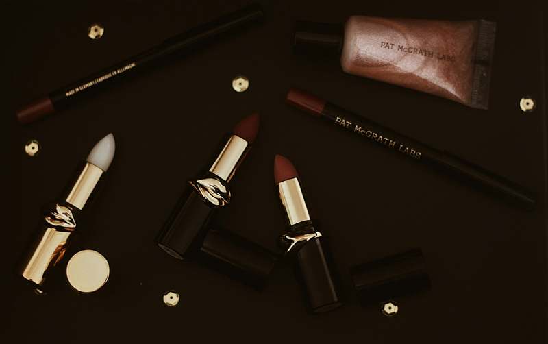 Homepage for Beauty & Skincare Makeup Products and Techniques lip crayons